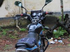 BAJAJ DISCOVER 100